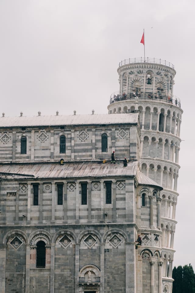 Basilica of Pisa with leaning tower in the background